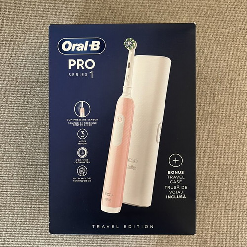 Oral-B Pro Series 1 electric toothbrush, pink, travel edition