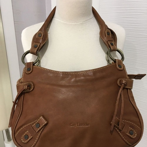 Guy Laroche leather shoulder bag like new, brown