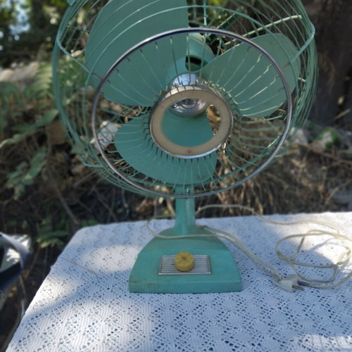 Hitachi 1960 fan used, working