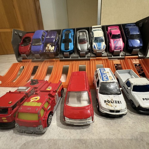Collectible Truck Racing Track with 15 Toy Cars