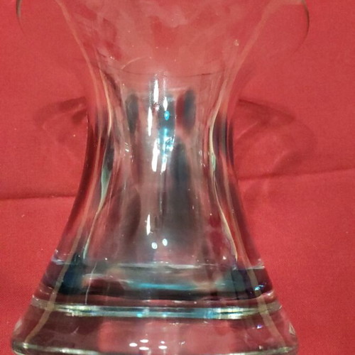 Crystal vase used in good condition
