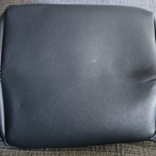 La Vie en Rose cosmetic case new
