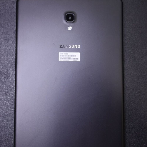 Samsung Galaxy Tab A 10.5" (2018) 4G LTE 32GB tablet used with original case