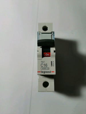 Legrand C16 miniature circuit breaker new