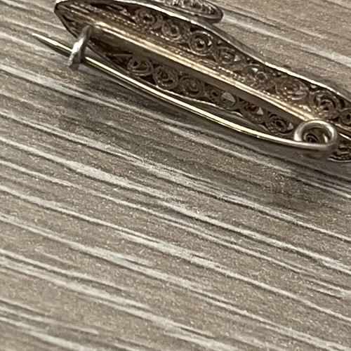 Silver filigree vintage brooch