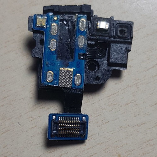 Samsung Galaxy S4 cable flex with headphone jack used