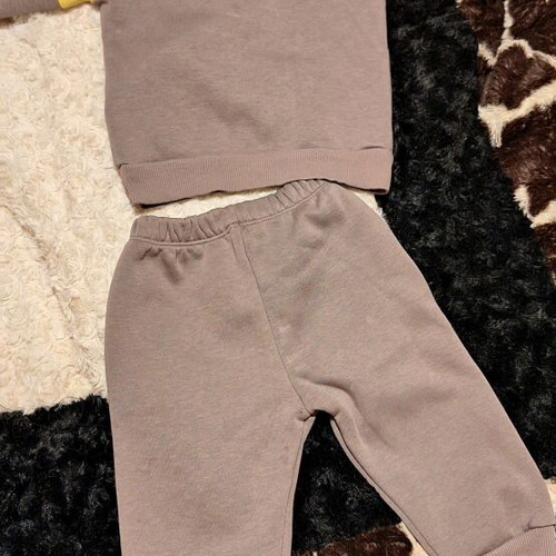 Sweatshirt set for 12 months like new