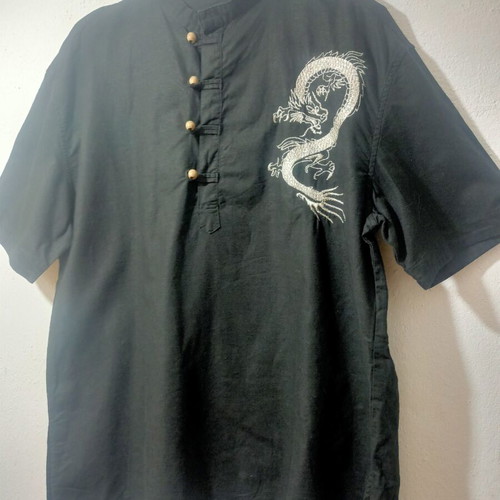 Sixth Sense shirt with embroidered dragon, XXL