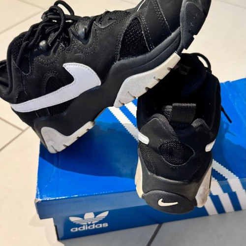 Nike Air athletic shoes used, size 38.5, black