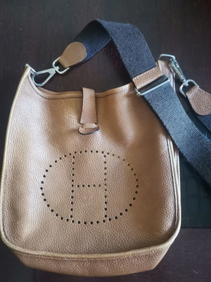 Leather crossbody bag, tan