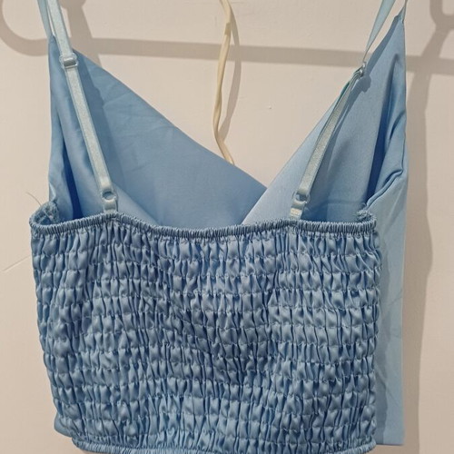 Satin top turquoise like new, size M
