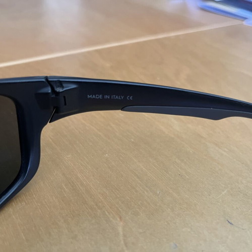 Vuarnet VL1402 0001 Cat3 sunglasses like new, black