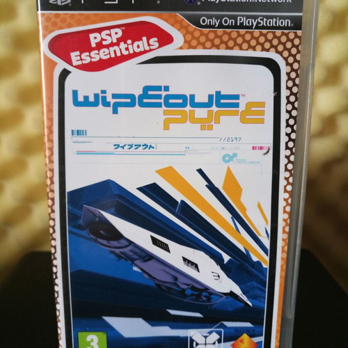Wipeout Pure PSP game like new with booklet