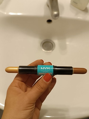 NYX Wonderstic contour and highlighter medium WSR04 like new