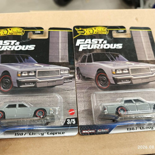 Hot Wheels 1987 Chevy Caprice Fast and Furious, 2 pieces new