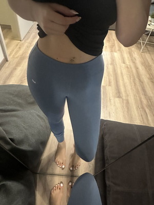 MyProtein blue leggings like new, slim fit, non-transparent