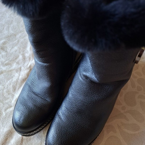 Women's winter boots new, size 37, black
