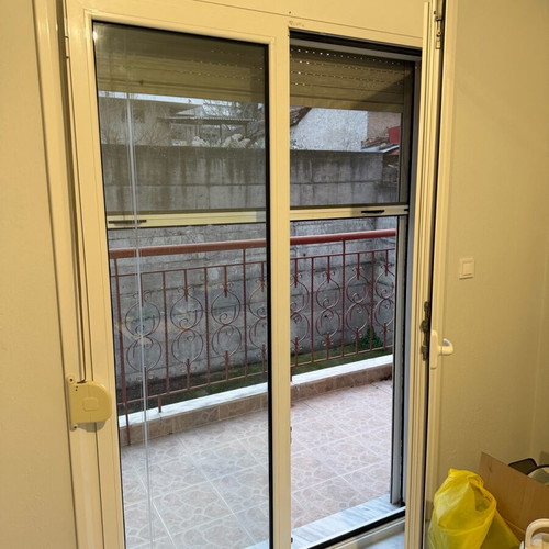 Aluminum balcony doors used, set of 7 with screens and blinds