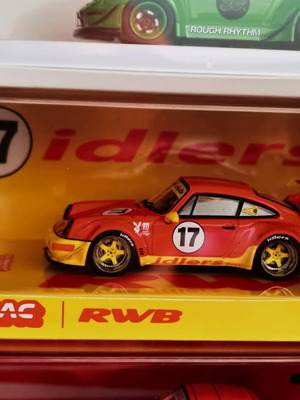 Tarmac RWB Idlers like new