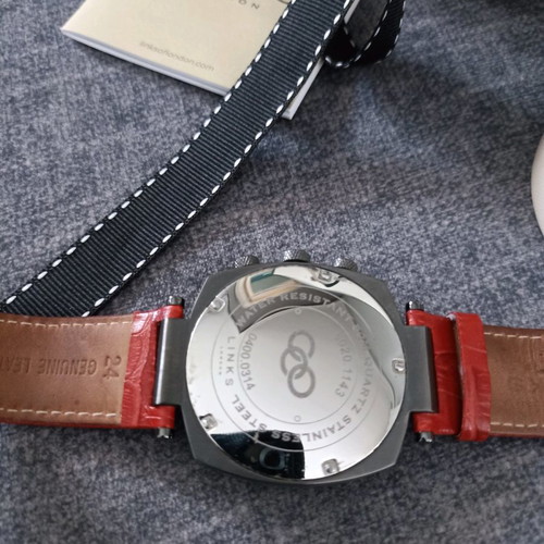 Links of London Brompton watch like new with leather strap