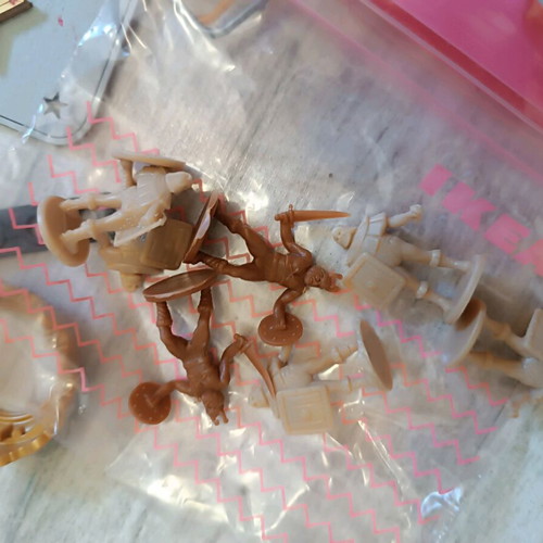 Playmobil used, pack of 13 Geobra 1987 figures and other toys
