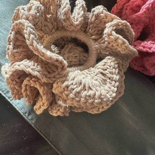 Handmade knitted scrunchies made to order, multicolor
