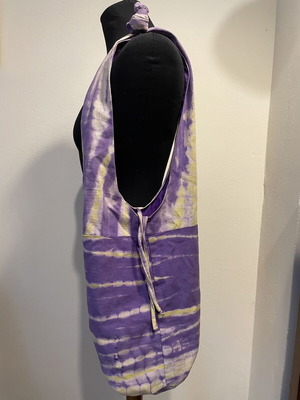 Hobo bag like new, small, hippie style, purple, circular base