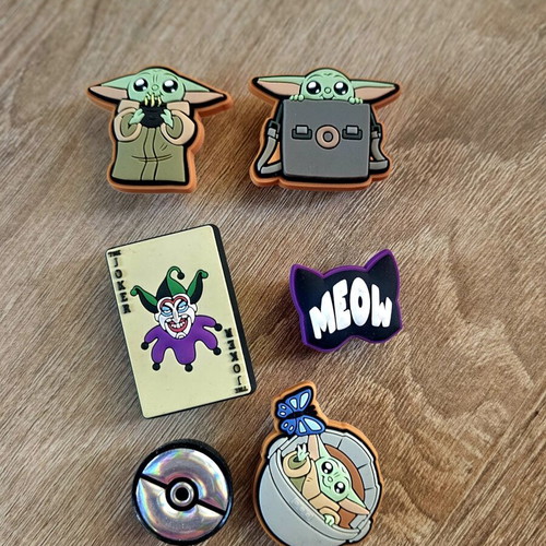 Grogu Crocs Charms Set of 6 like new, colorful