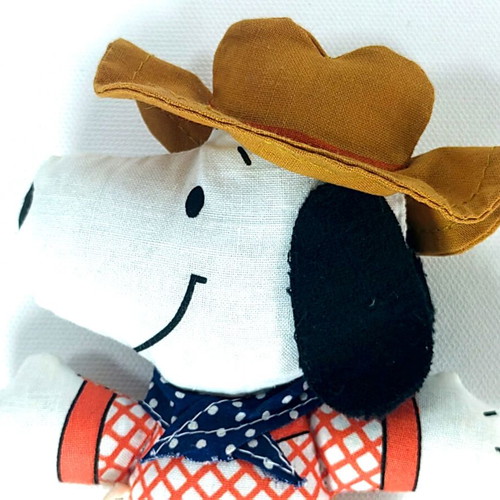 Vintage Peanuts Snoopy The Cowboy doll like new 1958