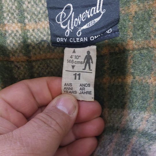Gloverall wool coat for 146 height in excellent condition