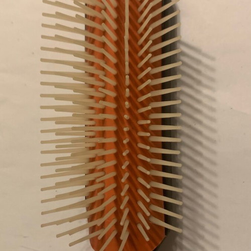 Hairbrush like new, unused