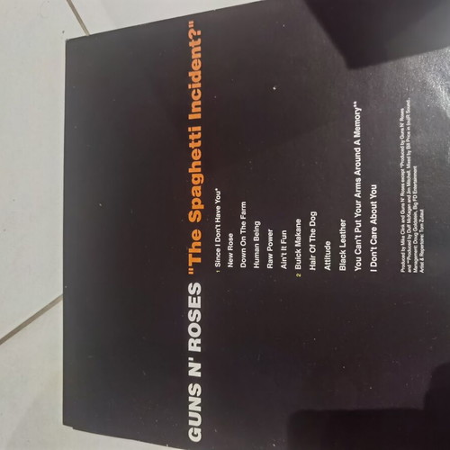 Guns N Roses The Spaghetti Incident album like new, rock covers