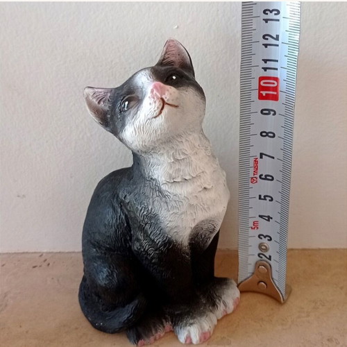 Collectible resin tuxedo cat figure vintage style
