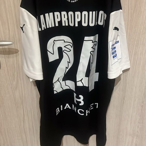 Ofi shirt match worn like new