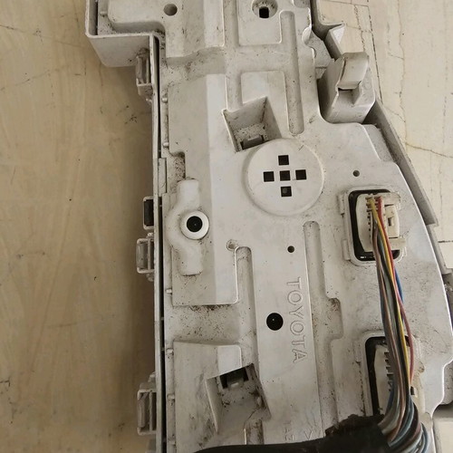 Toyota iq speedometer used in good condition