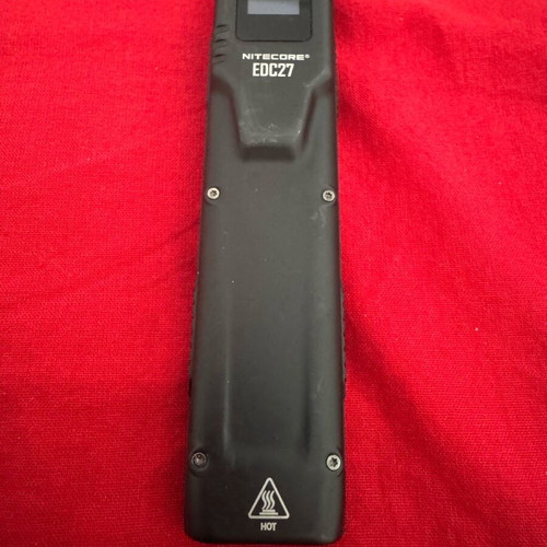 Nitecore EDC 27 flashlight like new
