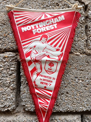 Λάβαρο Nottingham Forest 1976-77 μεταχειρισμένο, γνήσιο