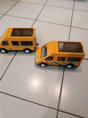 Playmobil school toys used, 2 school vehicles and figures