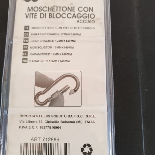 Hook carabiner new for multiple uses
