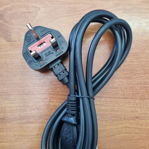 Laptop power cable with UK BS1363A plug and C19 socket, new