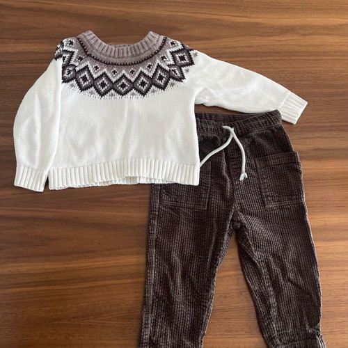 Set(1.5): Sweater and pants