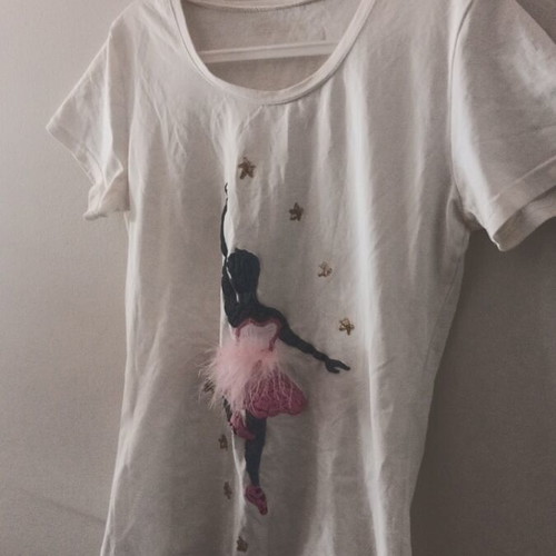 Women's blouse with handmade ballerina design like new