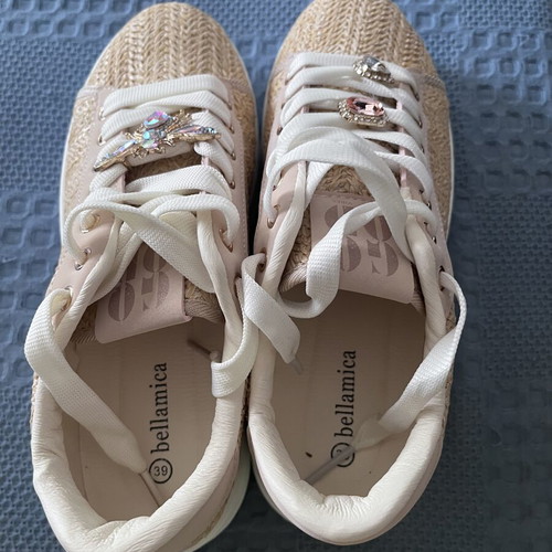 Luigi sneakers flatforms beige size 39 new with decorative laces