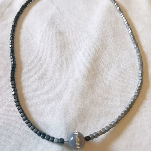 Necklace with hematite beads new, gray shades