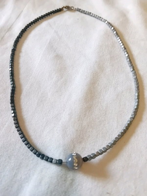 Necklace with hematite beads new, gray shades