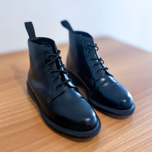 Dr. Martens Emmeline μποτάκια σαν καινούργια, μαύρα, μέγεθος 37