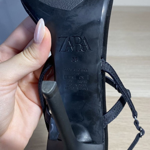 Zara stiletto sandals like new, black, size 38