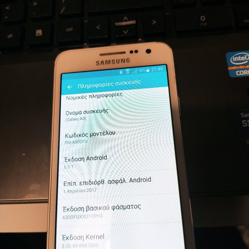 Samsung Galaxy A3 white pearl like new with memory card