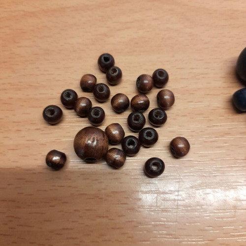 Beads brown and blue new, brown wooden