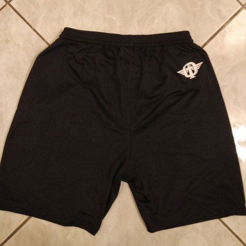 Tapout Black Bermuda shorts new, size Medium